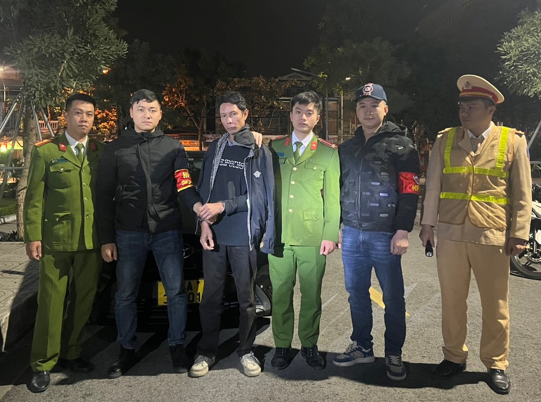 Triệt phá 1 ổ nhóm, 1 chuyên án ma tuý, bắt 2 đối tượng truy nã